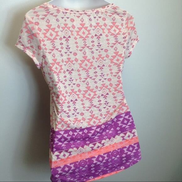 AMERICAN EAGLE Pink Tribal Burnout Favorite Tee Large NEW - Picture 2 of 7